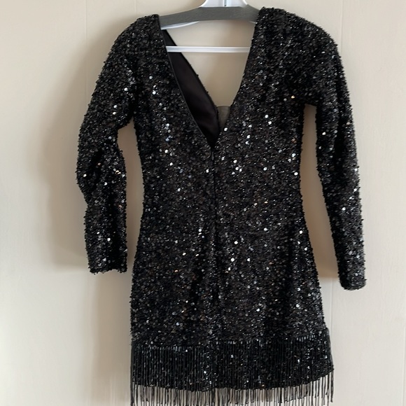 Black XS sequined dress with fringe from Bliss - Picture 2 of 3